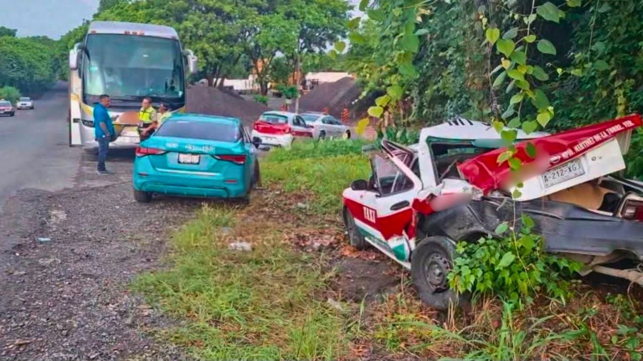 Cuerpos de emergencia acudieron al sitio para brindar atención a las personas lesionadas