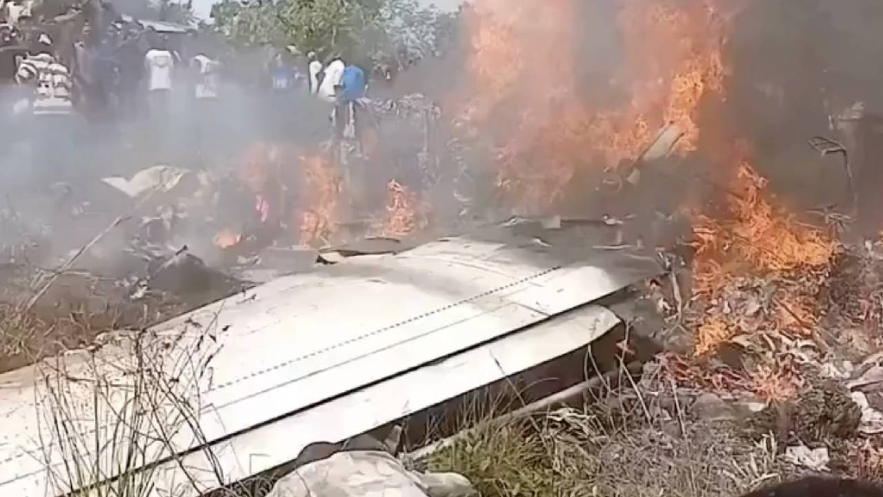Revelan identidad de mandos militares que murieron al estrellarse avión