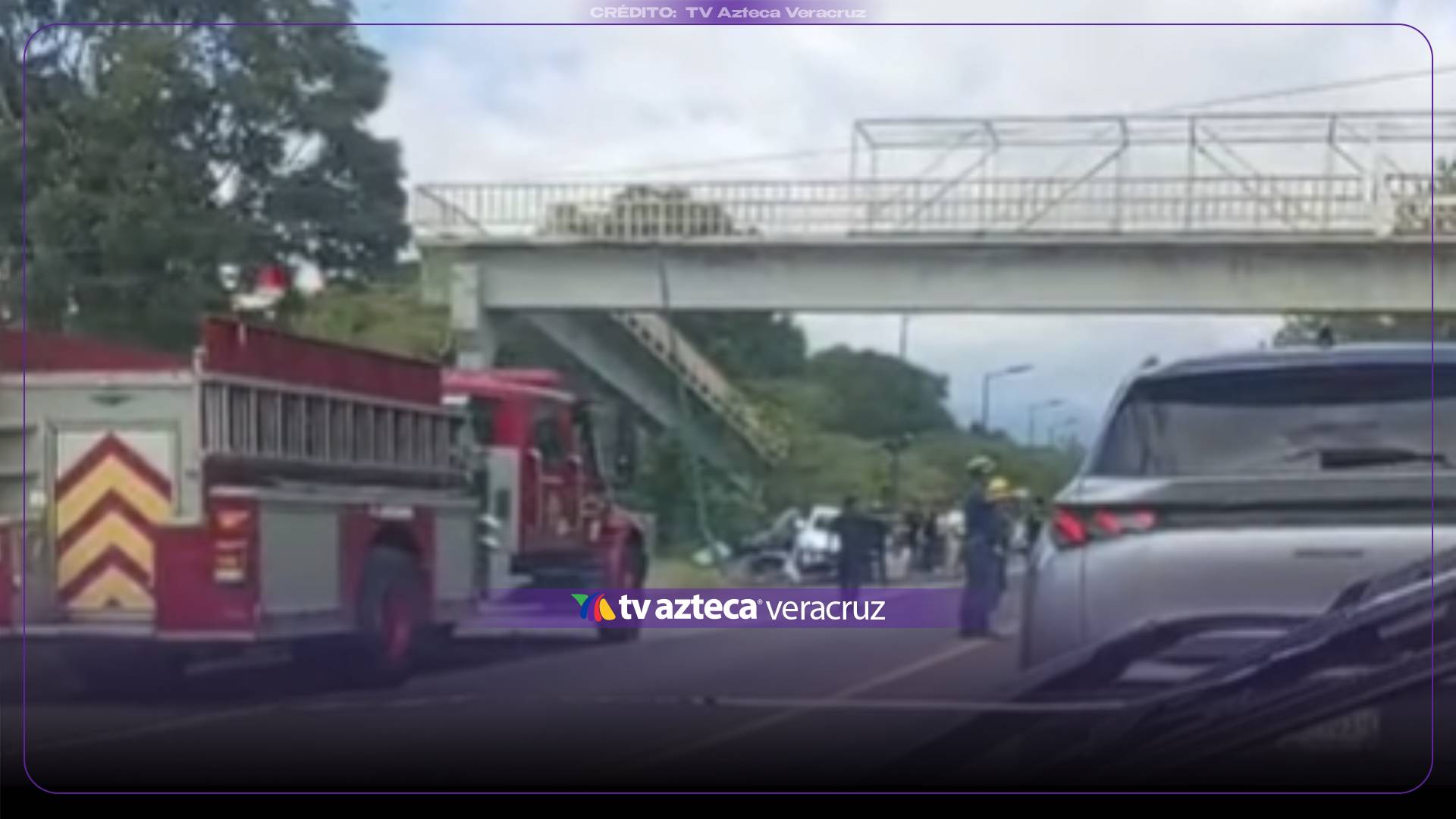 Accidente entre dos vehículos deja personas lesionadas en el libramiento a Coatepec