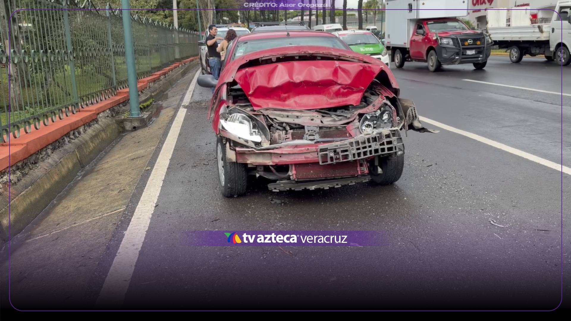 Carambola de cuatro vehículos provoca tráfico en Xalapa; esto se sabe