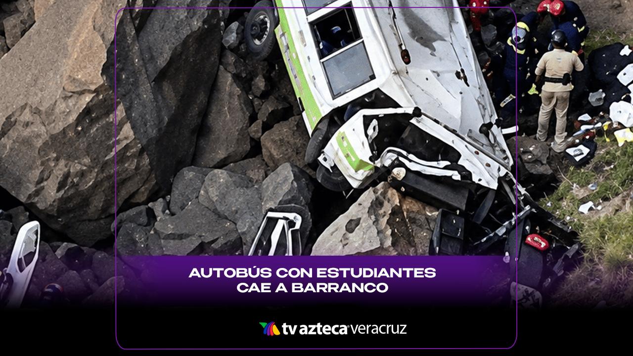 Autobús con estudiantes cae a barranco