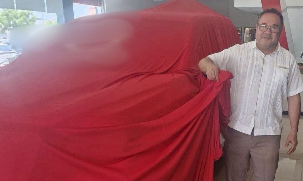 Párraco con camioneta
